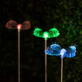 Lampă solară pentru grădină cu LED RGB - model „Fluture”